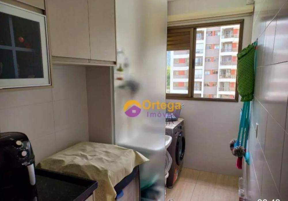 Apartamento à venda com 2 quartos, 60m² - Foto 4