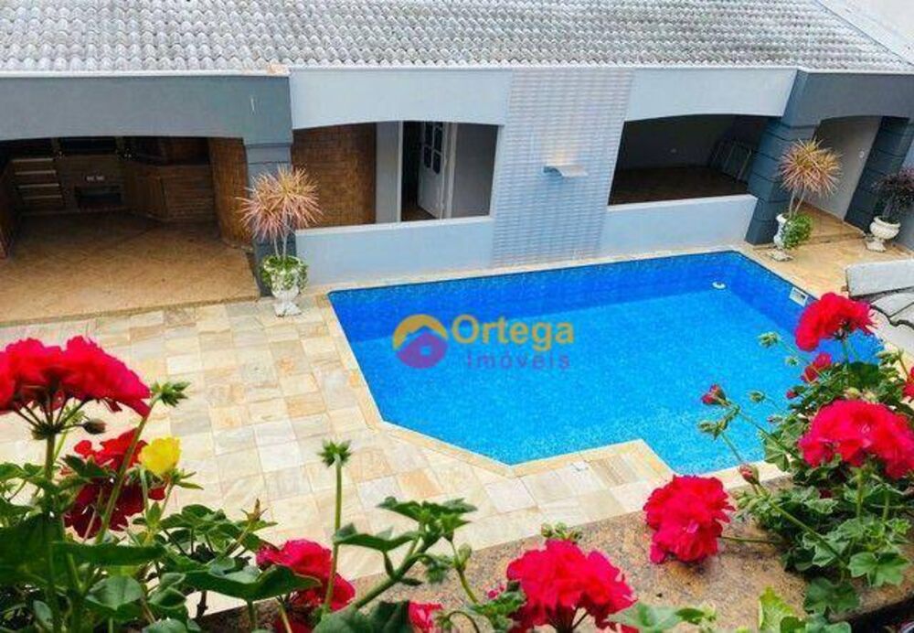 Sobrado, 6 quartos, 480 m² - Foto 3
