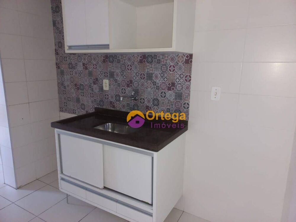 Apartamento, 2 quartos, 72 m² - Foto 2