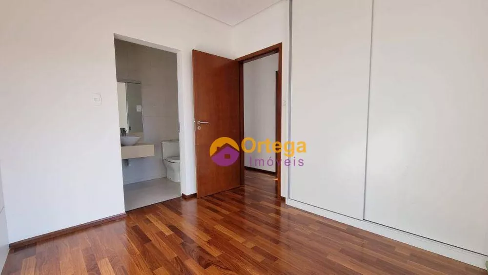 Sobrado, 3 quartos, 225 m² - Foto 3