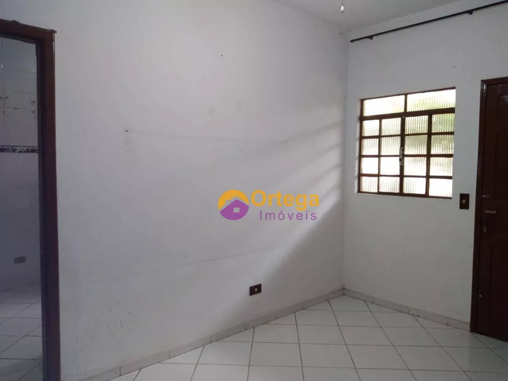 Casa à venda com 4 quartos, 158m² - Foto 4