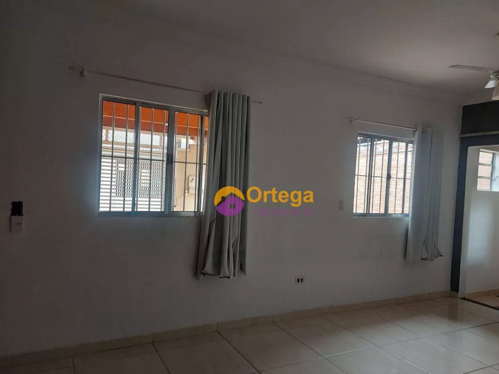 Casa, 3 quartos, 180 m² - Foto 6