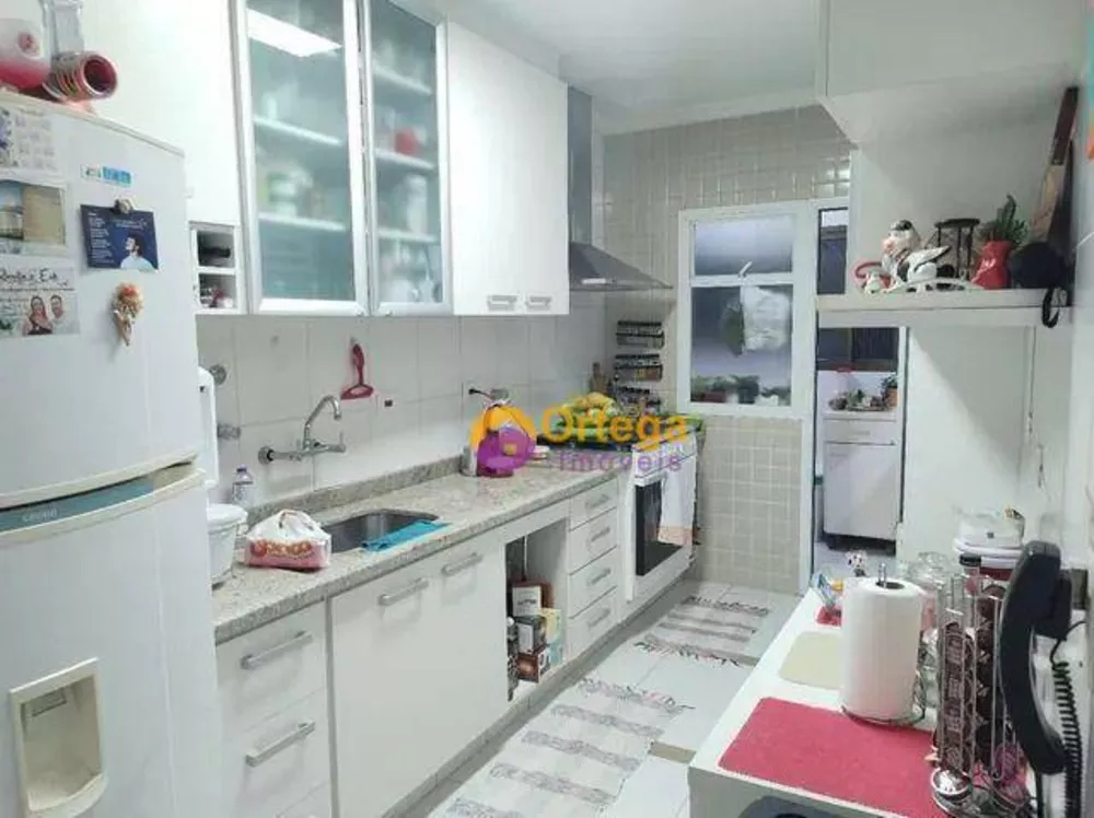 Apartamento à venda com 3 quartos, 114m² - Foto 4