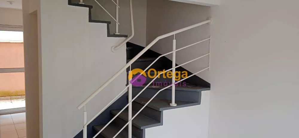 Sobrado, 3 quartos, 70 m² - Foto 2