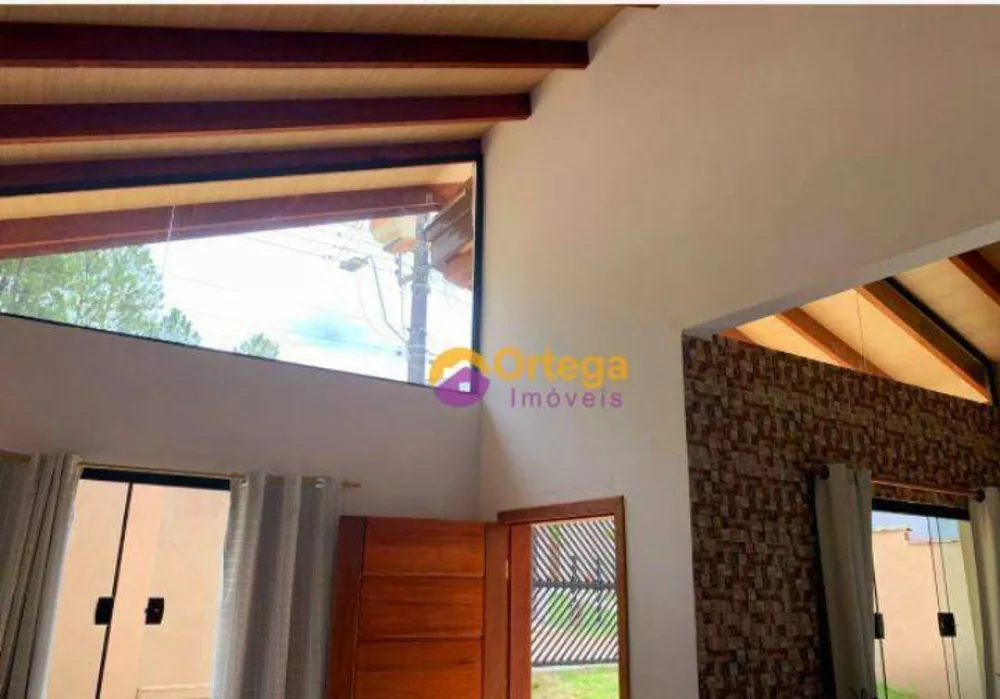 Casa à venda com 3 quartos, 160m² - Foto 4