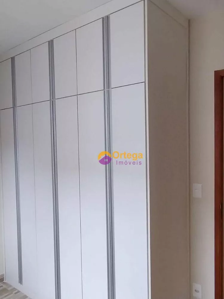 Apartamento à venda com 2 quartos, 42m² - Foto 3