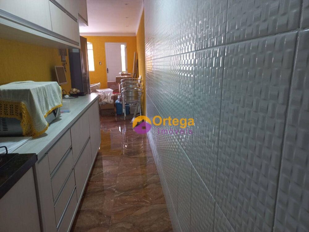 Casa, 3 quartos, 190 m² - Foto 4