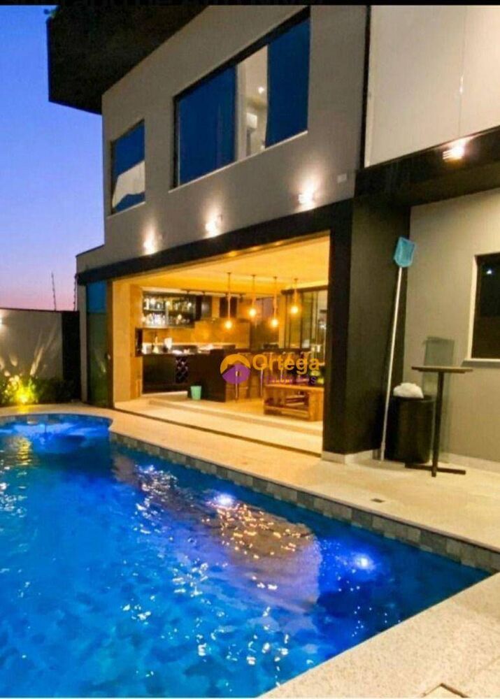 Sobrado, 4 quartos, 280 m² - Foto 4