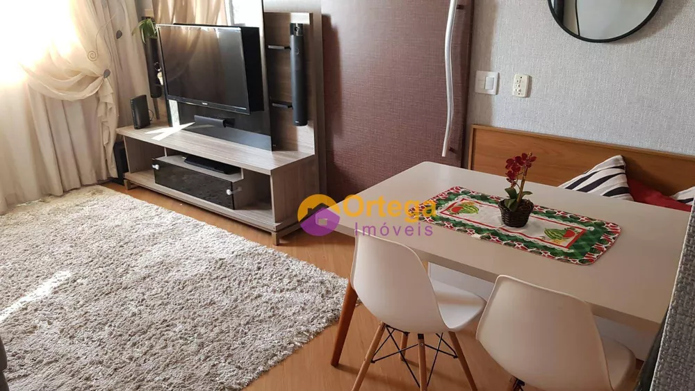 Apartamento à venda com 2 quartos, 52m² - Foto 2