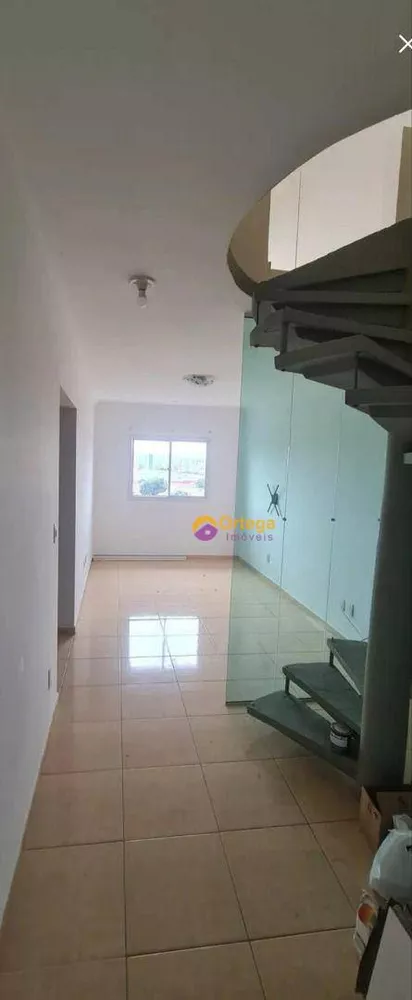 Cobertura à venda com 3 quartos, 130m² - Foto 3