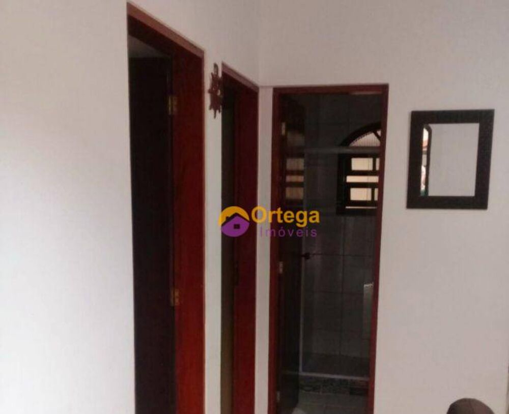 Casa à venda com 2 quartos, 50m² - Foto 5