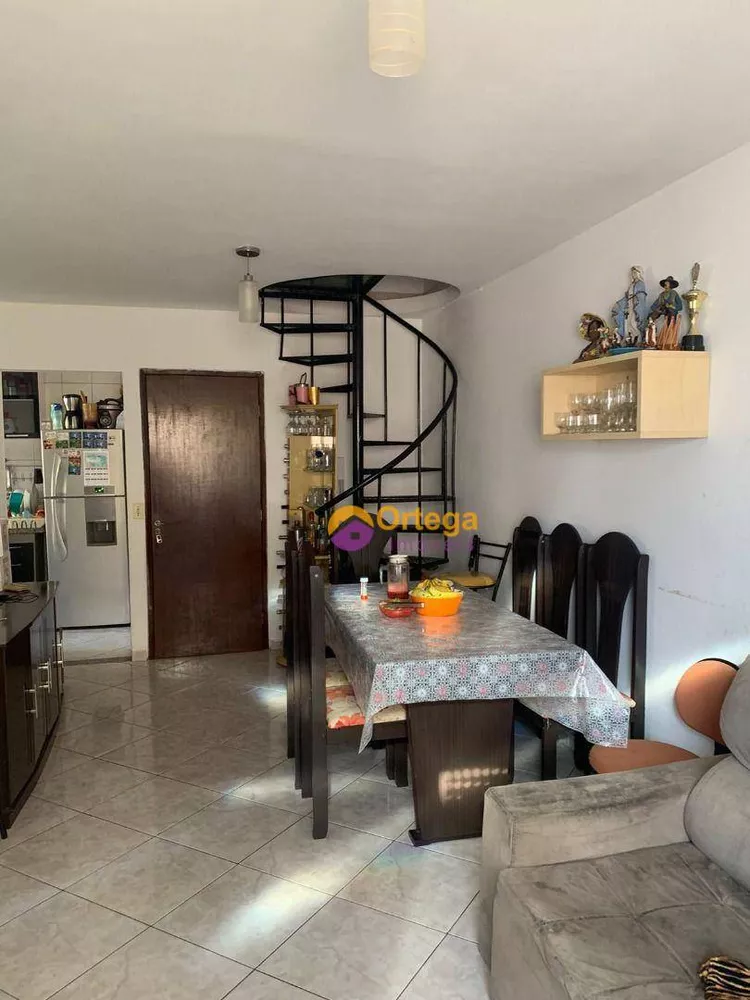 Apartamento à venda com 3 quartos, 111m² - Foto 1