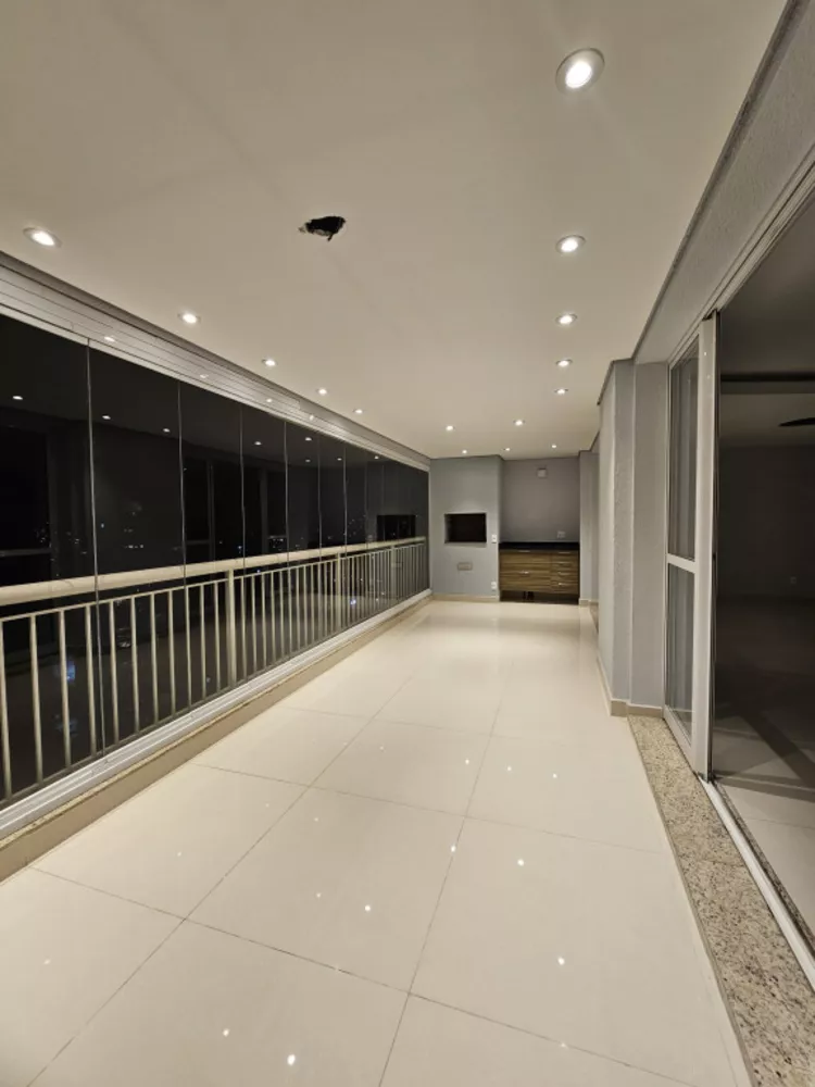 Apartamento, 3 quartos, 223 m² - Foto 4