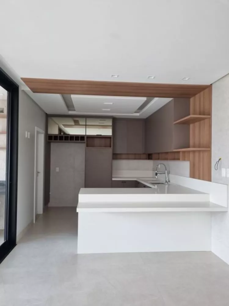 Sobrado, 4 quartos, 280 m² - Foto 4