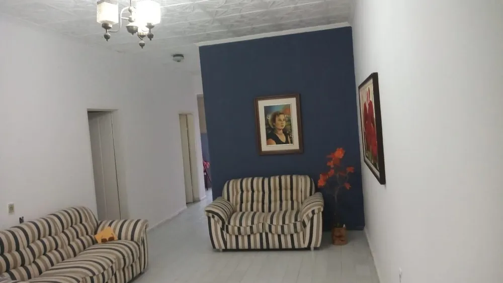 Casa, 4 quartos, 250 m² - Foto 1