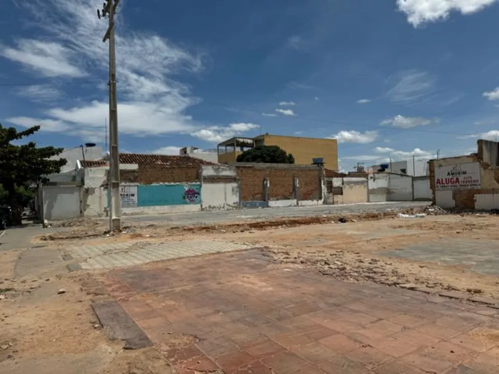 Loteamento e Condomínio - Foto 6
