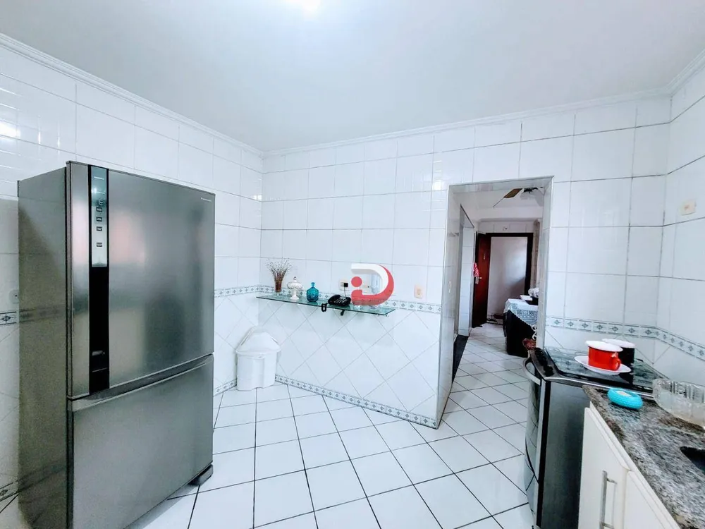 Apartamento, 3 quartos, 158 m² - Foto 2