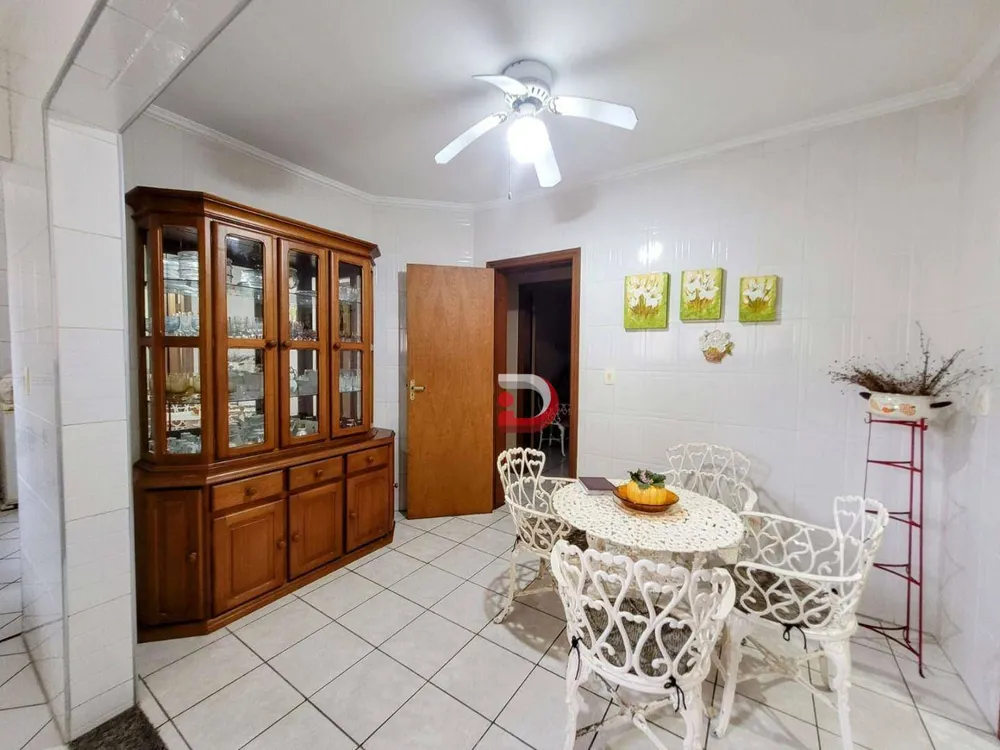 Apartamento, 3 quartos, 158 m² - Foto 1