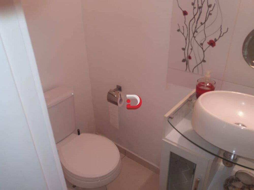 Casa, 3 quartos, 200 m² - Foto 2