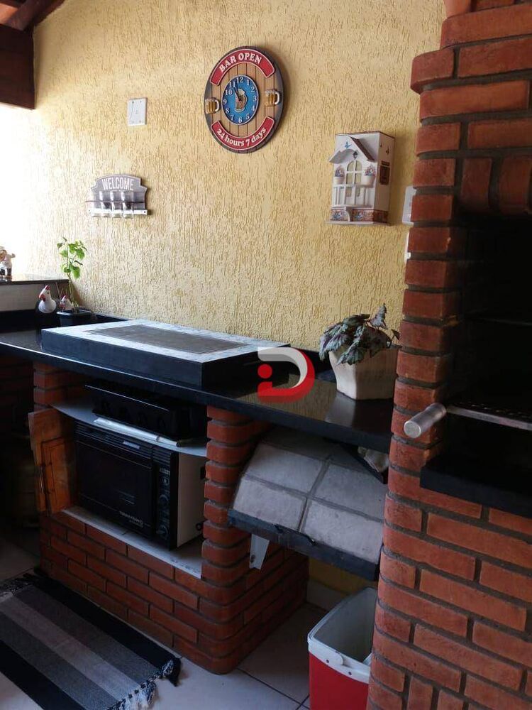 Casa, 3 quartos, 200 m² - Foto 3