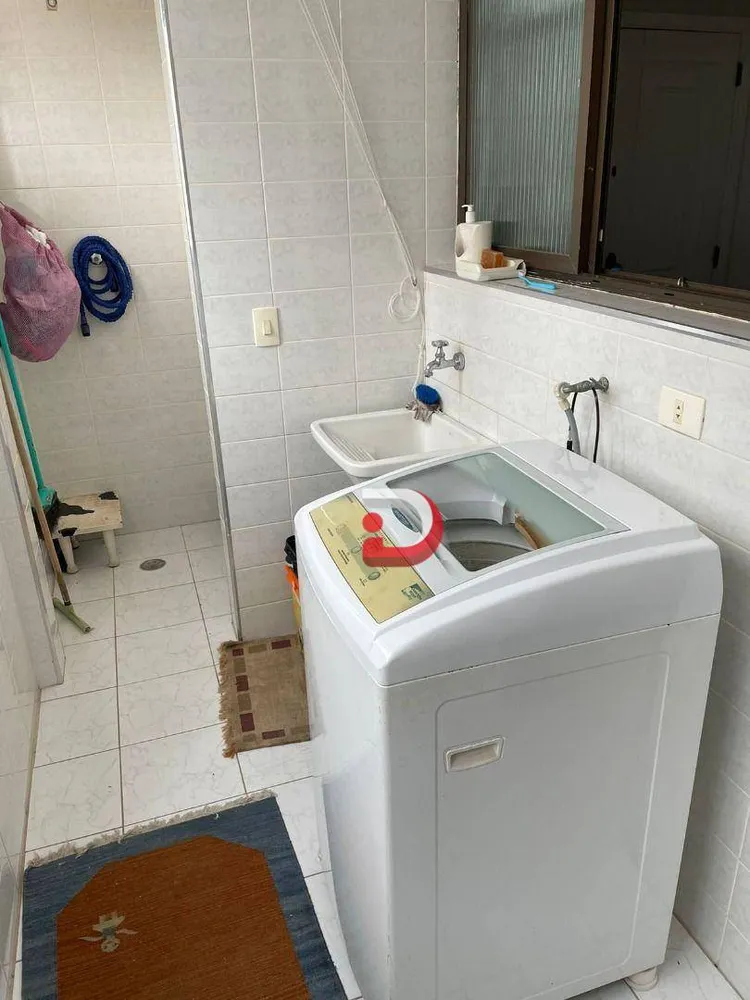 Cobertura, 3 quartos, 216 m² - Foto 2