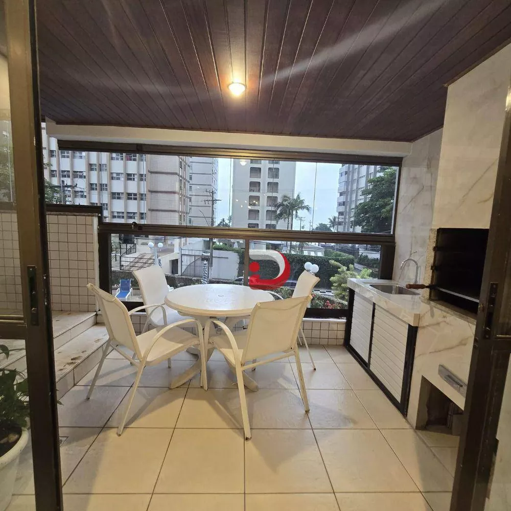 Apartamento à venda com 4 quartos, 153m² - Foto 4