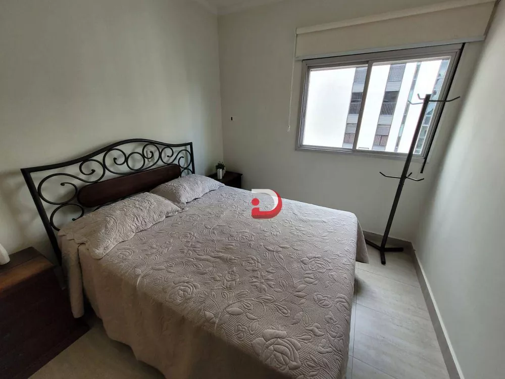 Apartamento à venda com 3 quartos, 125m² - Foto 7