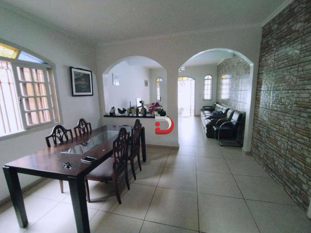 Sobrado, 4 quartos, 250 m² - Foto 3