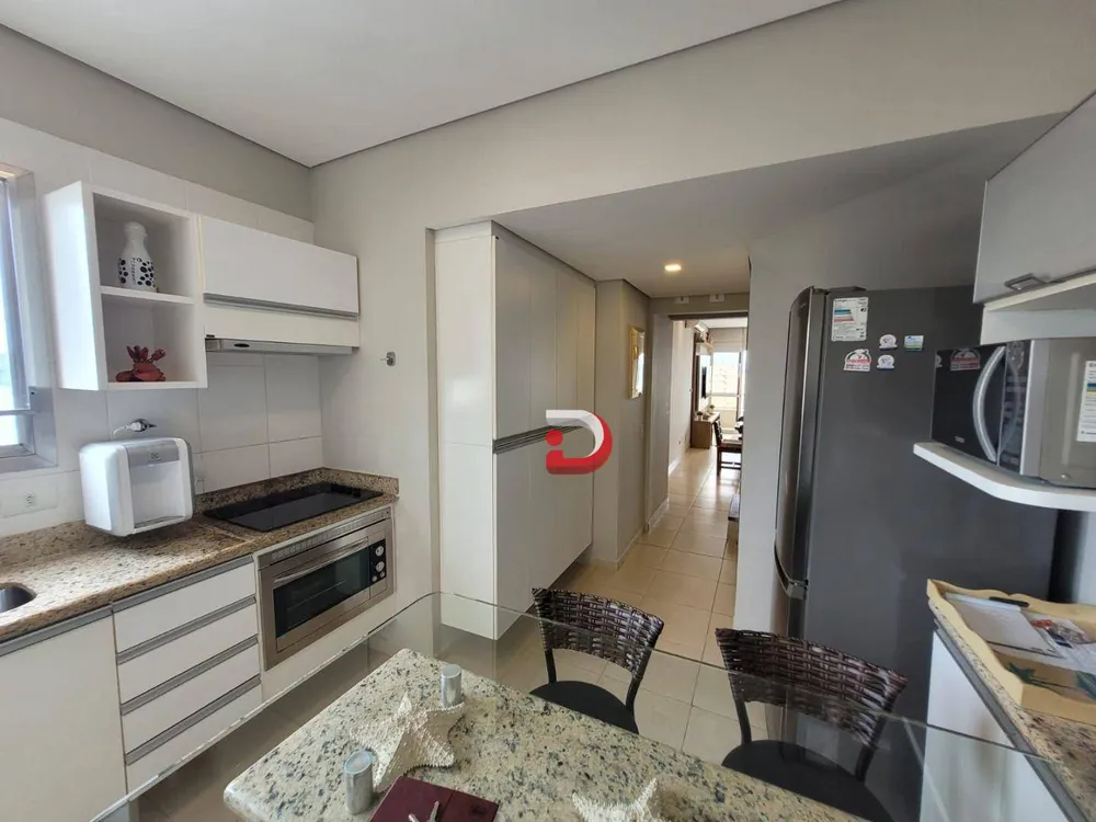 Cobertura, 4 quartos, 210 m² - Foto 2