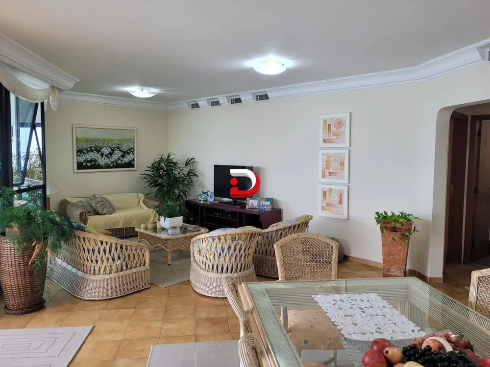 Apartamento, 3 quartos, 153 m² - Foto 2
