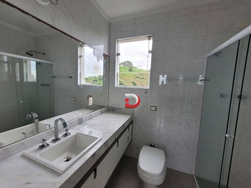 Cobertura, 3 quartos, 195 m² - Foto 13