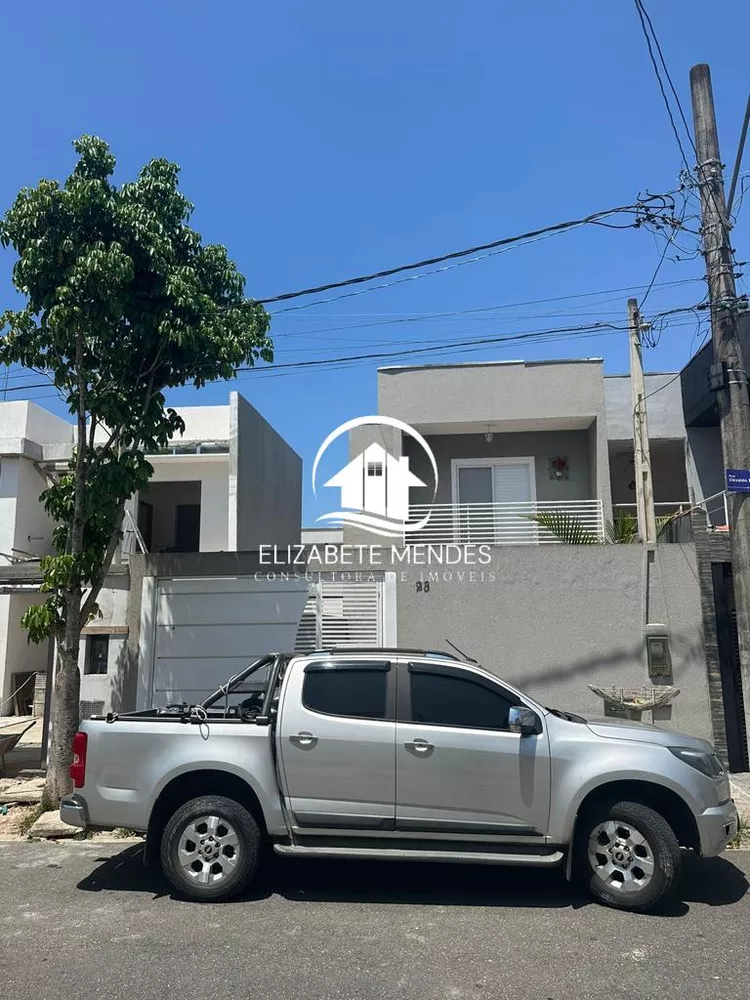 Sobrado à venda com 3 quartos, 107m² - Foto 1