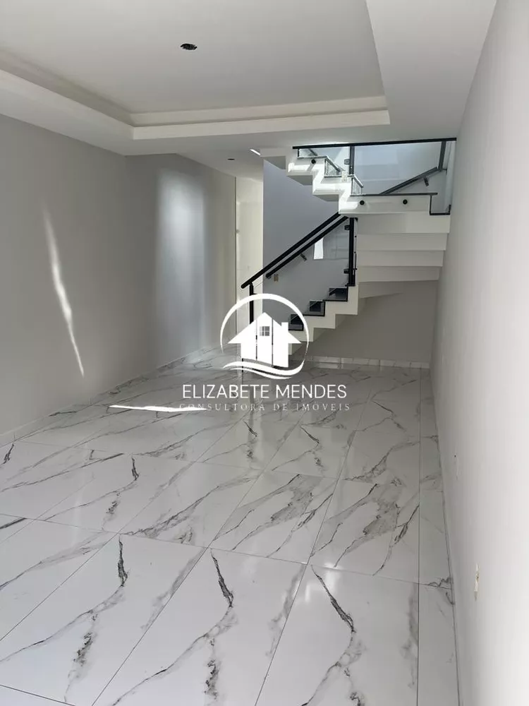 Sobrado à venda com 3 quartos, 90m² - Foto 1