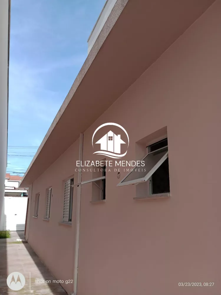 Casa à venda com 3 quartos, 63m² - Foto 4