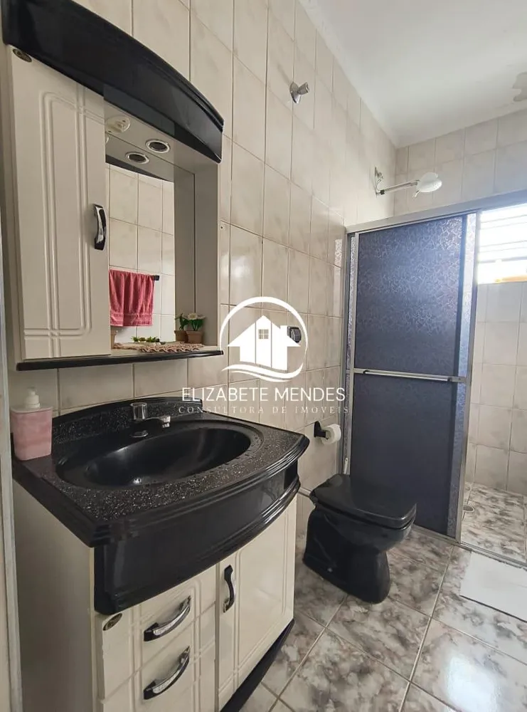 Casa, 3 quartos, 241 m² - Foto 4