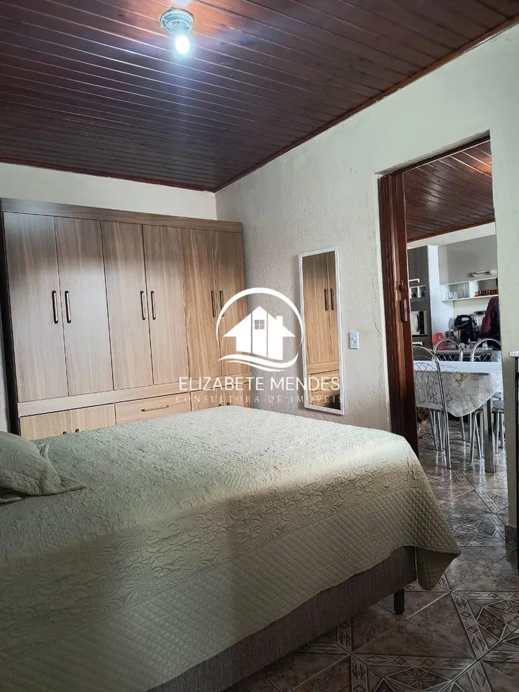 Casa, 3 quartos, 241 m² - Foto 3