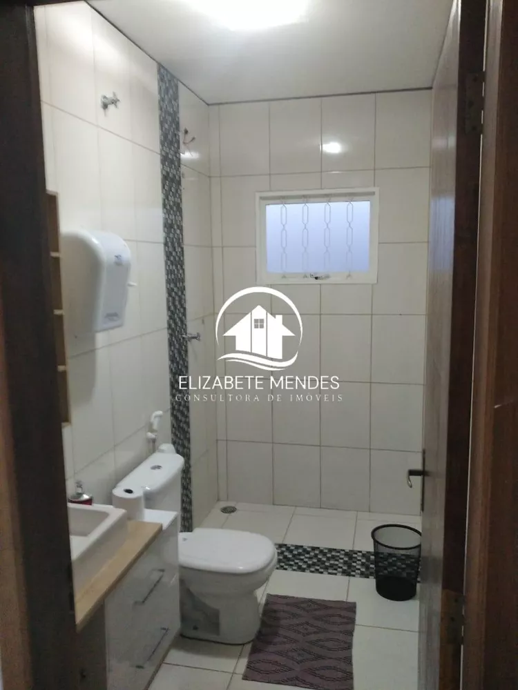 Casa à venda com 3 quartos, 130m² - Foto 2