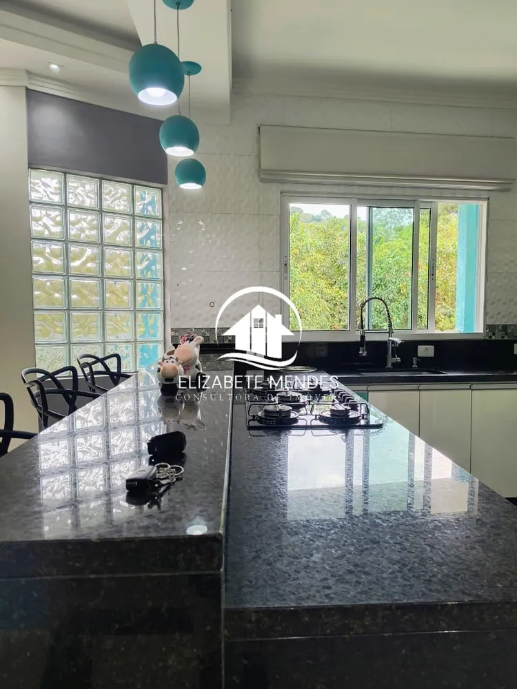 Casa, 3 quartos, 300 m² - Foto 1
