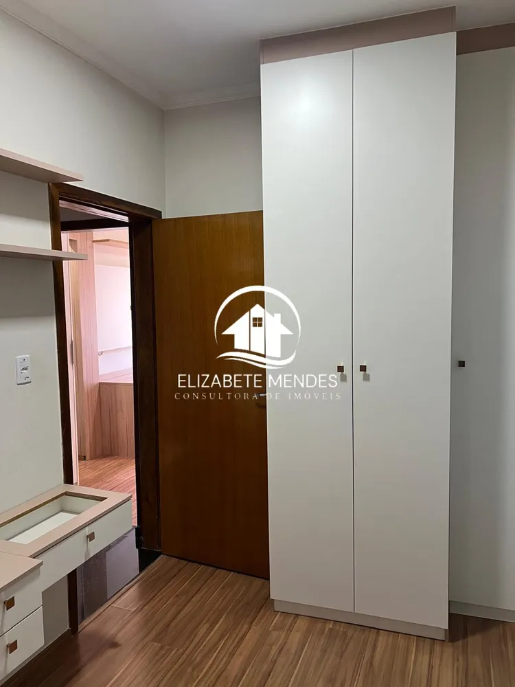 Sobrado, 3 quartos, 172 m² - Foto 1