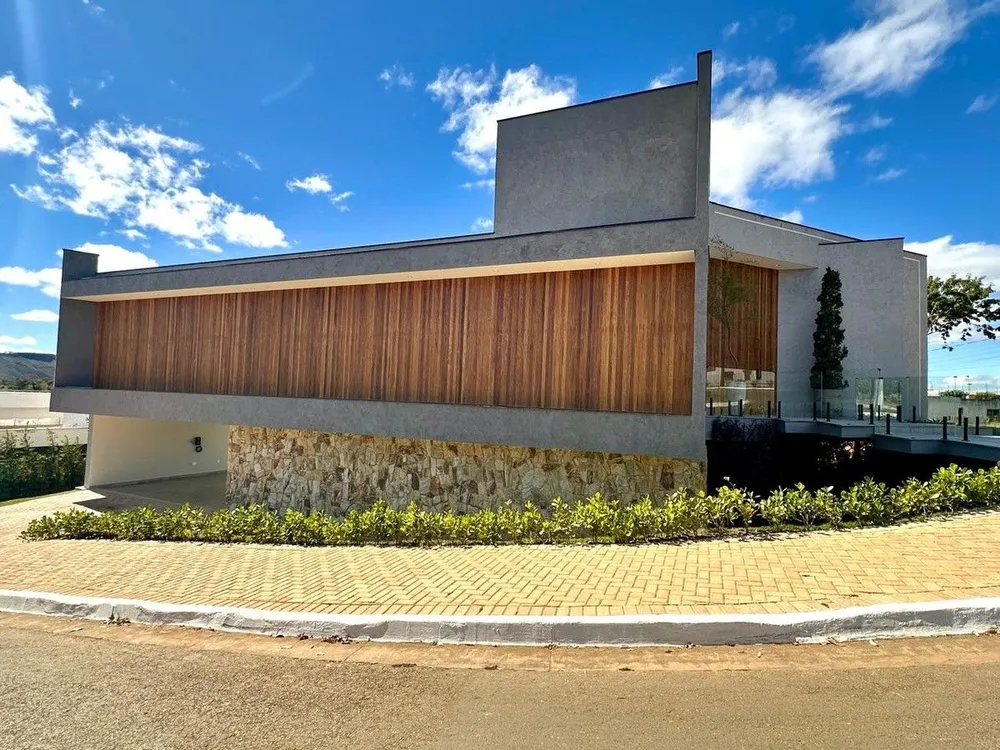 Casa, 4 quartos, 299 m² - Foto 1