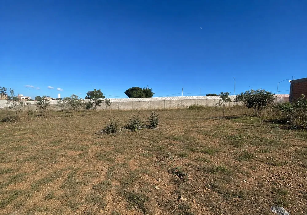 Loteamento e Condomínio, 360 m² - Foto 1