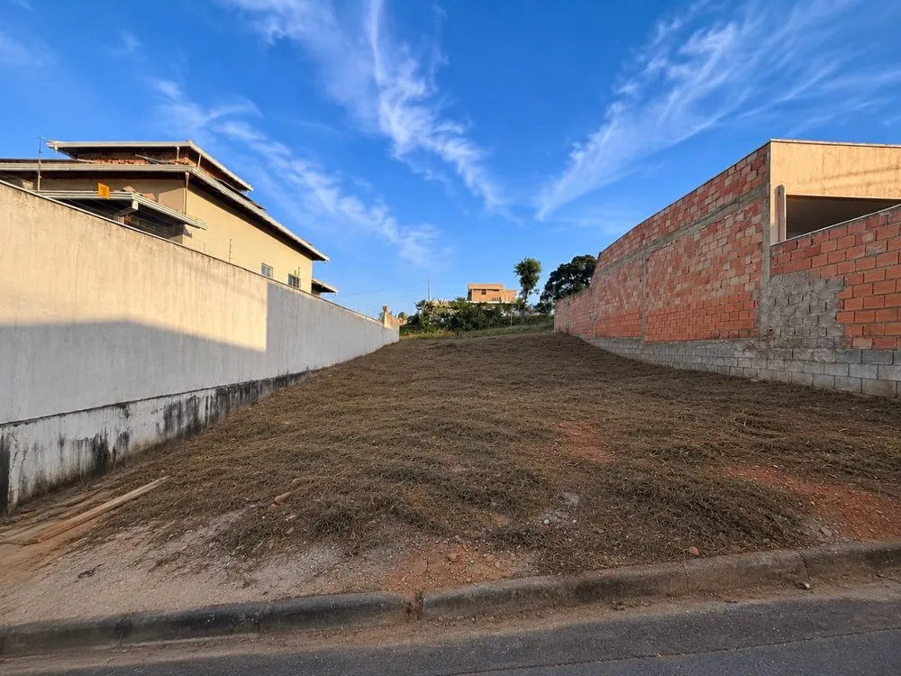 Loteamento e Condomínio, 360 m² - Foto 1
