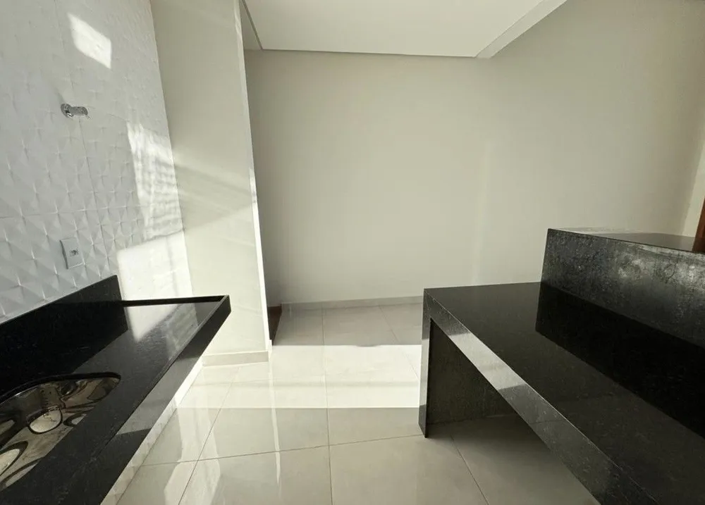 Casa, 3 quartos, 97 m² - Foto 1
