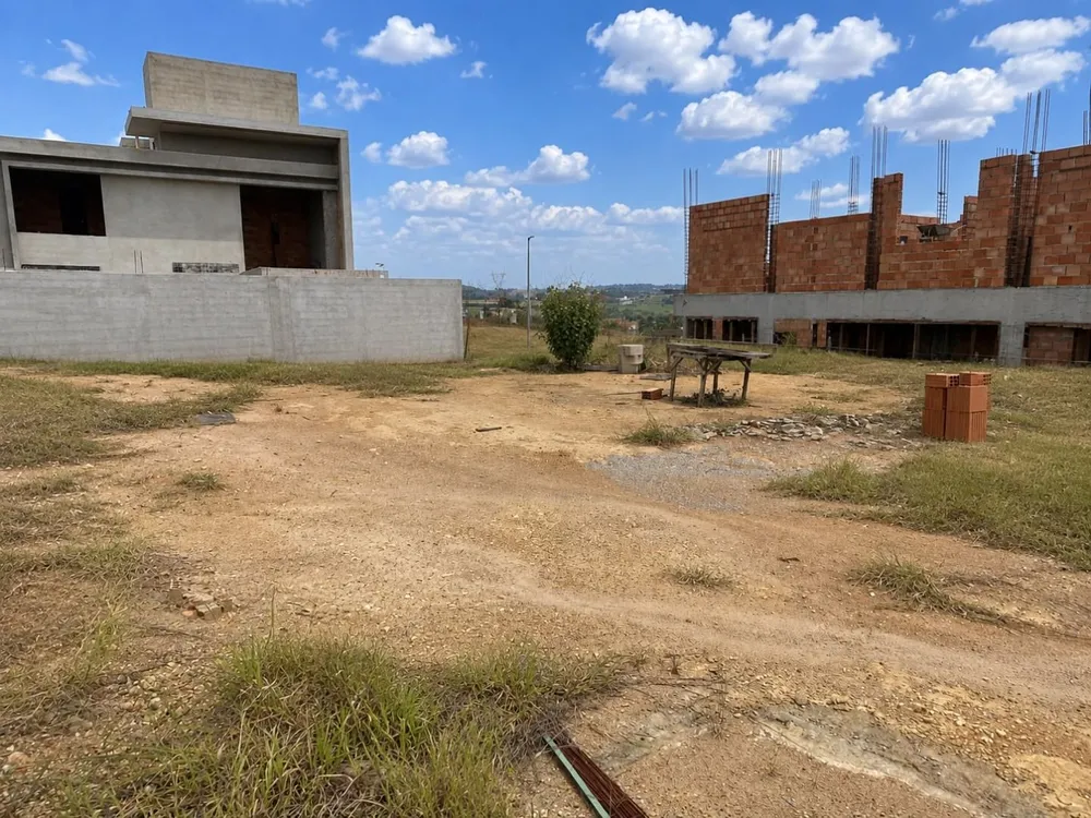Loteamento e Condomínio, 425 m² - Foto 1