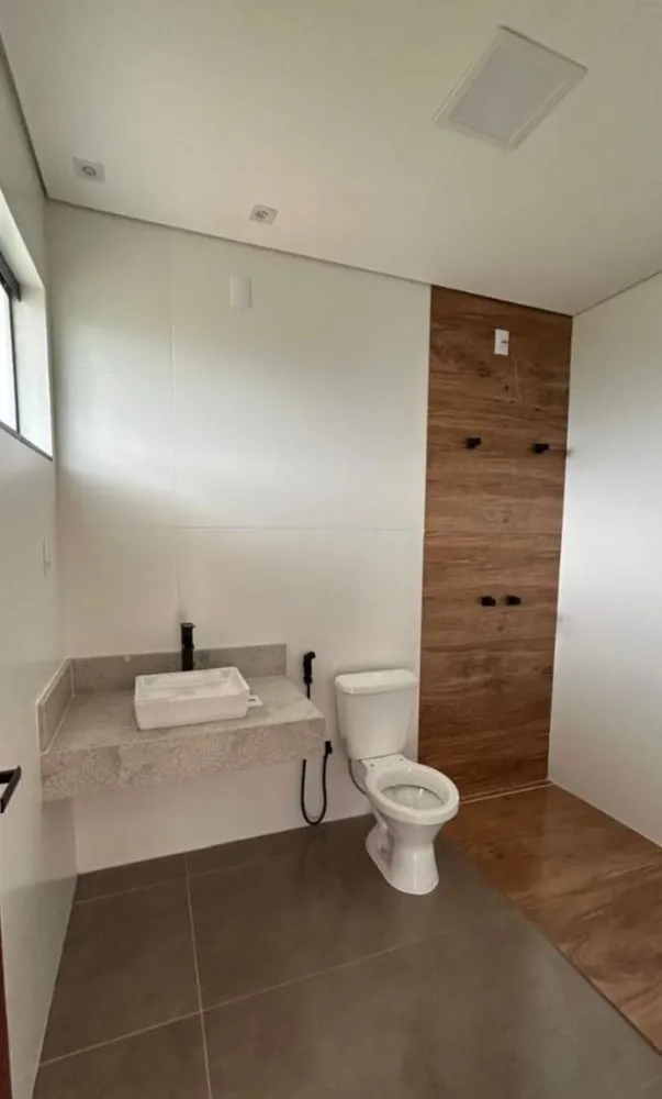 Casa, 3 quartos, 151 m² - Foto 1