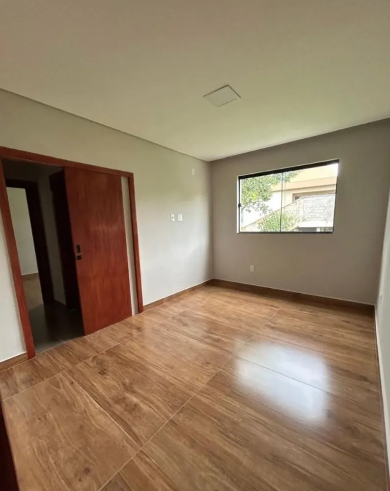 Casa, 3 quartos, 151 m² - Foto 2