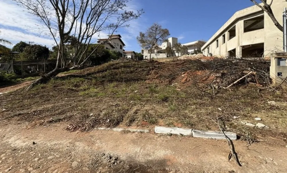 Loteamento e Condomínio, 1000 m² - Foto 2
