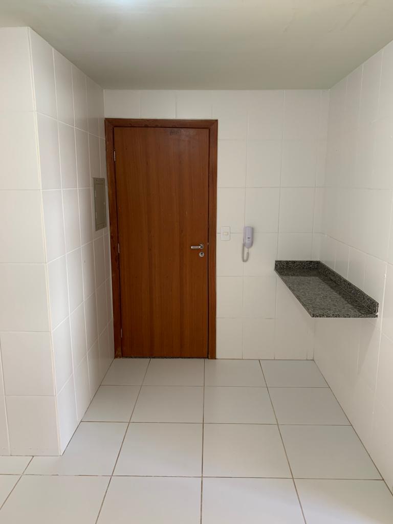 Apartamento à venda e aluguel com 2 quartos, 56m² - Foto 2