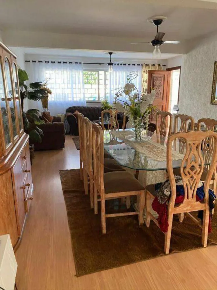 Casa, 3 quartos, 206 m² - Foto 2