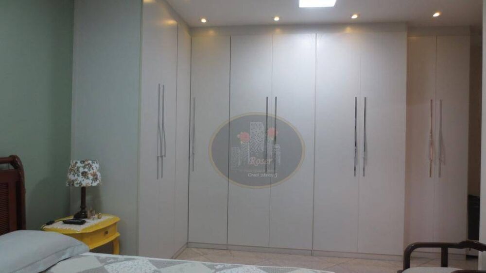 Apartamento à venda com 4 quartos, 204m² - Foto 3